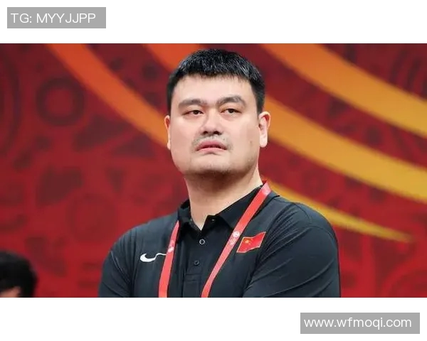 姚明耳朵康复重返赛场期待再创辉煌的篮球传奇