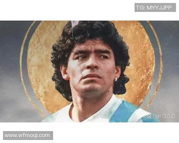 足球明星背后的故事与成就揭秘，探索他们的职业生涯与个人生活