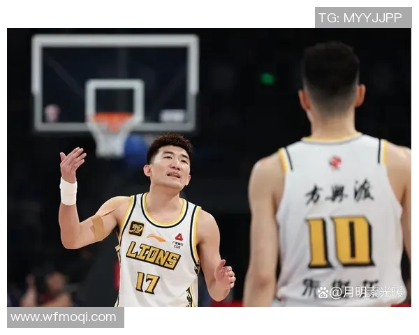 CBA精彩对决北京队与辽宁队比赛回放视频全程回顾与精彩瞬间分析